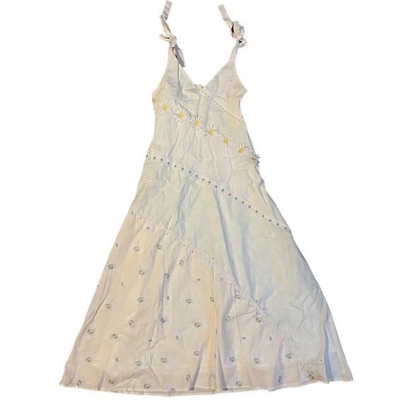 Solid and Striped White Floral Midi Dress Size XS - Picture 1 of 5